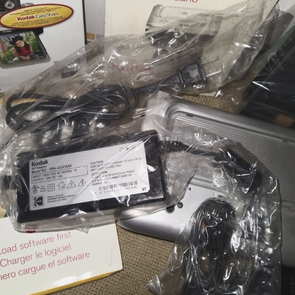 Kodak Easy Share Printer Dock Series 3 - Picture 2 of 5